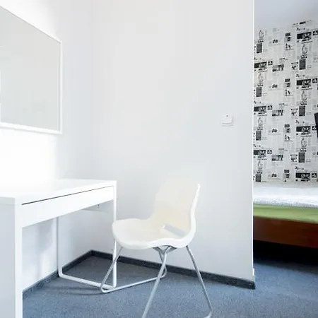 Dobranoc Hostel *